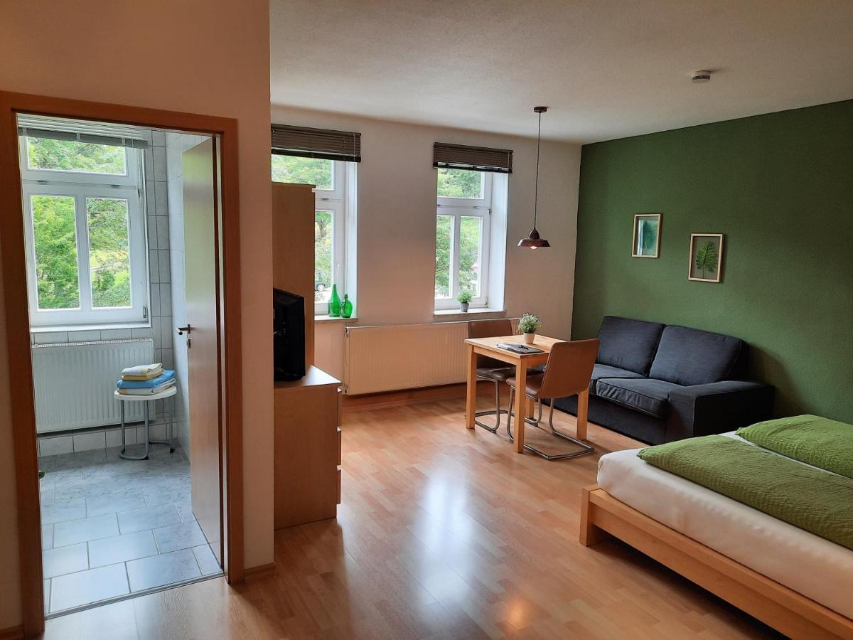 Apartments Und Bistro Zum Glasmacher Gehlberg Dış mekan fotoğraf