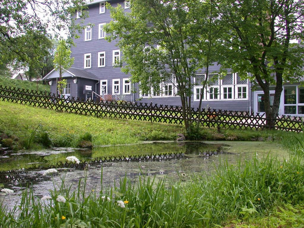 Apartments Und Bistro Zum Glasmacher Gehlberg Dış mekan fotoğraf
